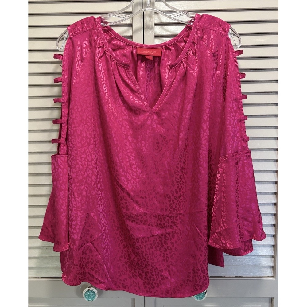 Jennifer Lopez Pink Leopard Satin Open 3/4 Sleeve Size XL V Neck EUC